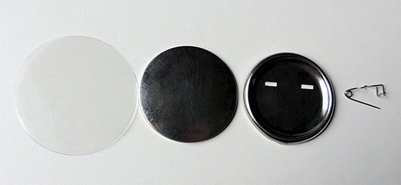 Рекламні значки на замовлення в Одесі